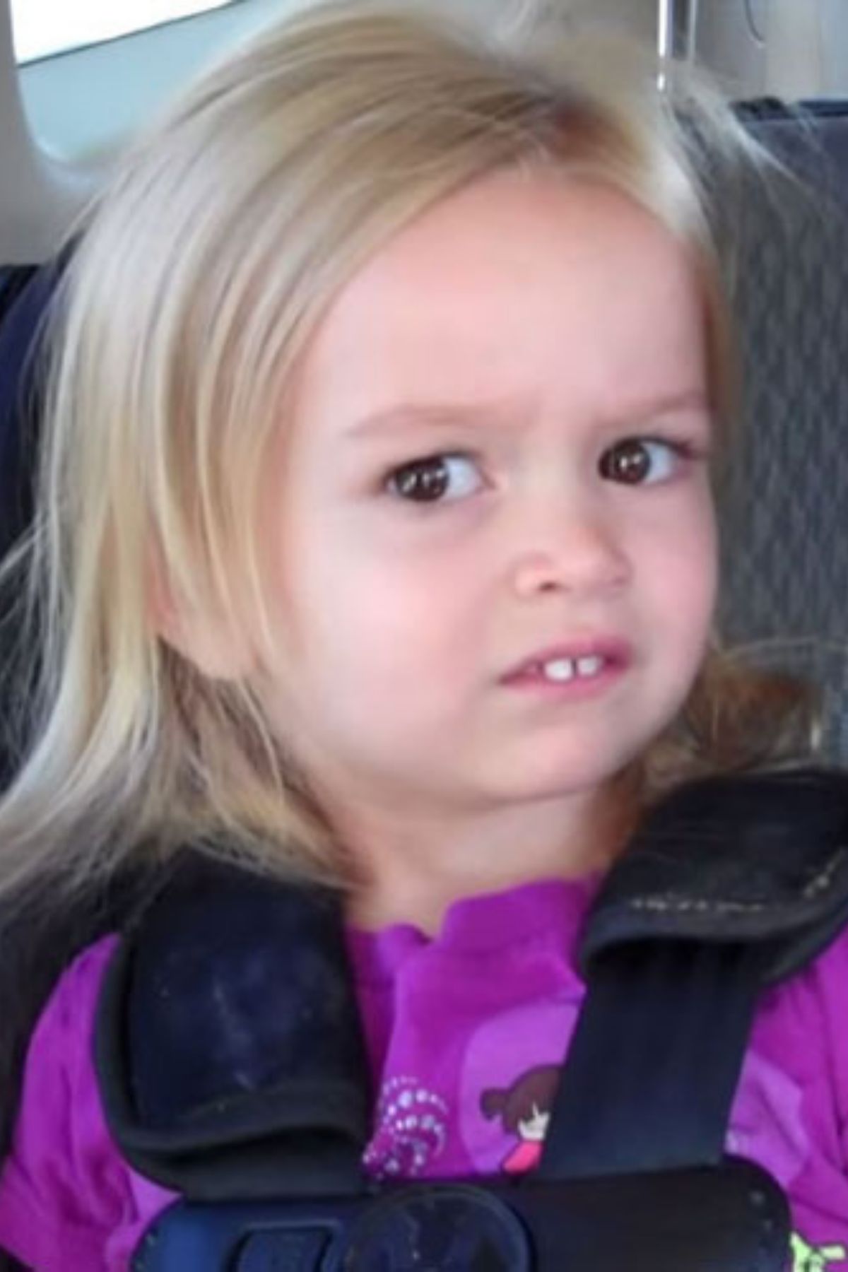 Ảnh chế liếc troll group chat