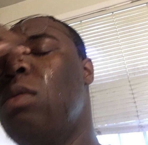 Meme anh da đen nhìn xa xăm, không còn thiết tha gì nữa