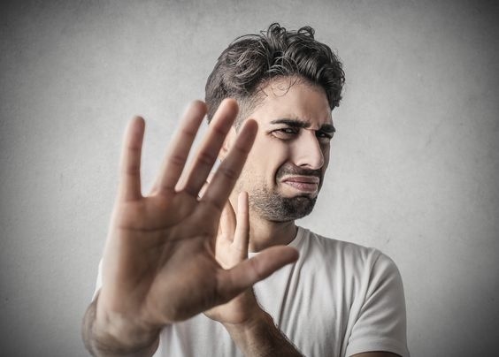 Chuyện bạn nói nghe như bản nháp chưa chỉnh sửa