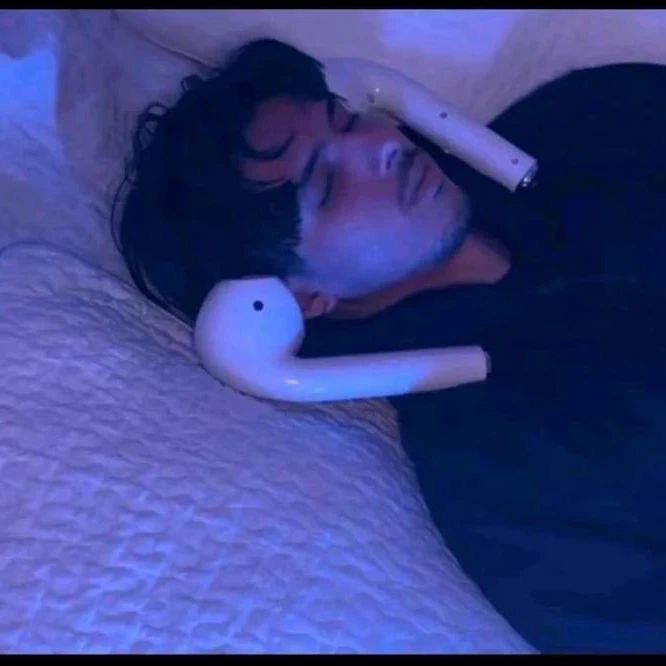 Bất lực meme mệt mỏi