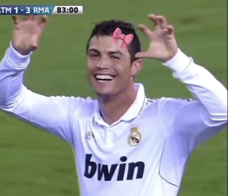 Bộ sưu tập Ronaldo meme giúp cuộc trò chuyện online thêm sôi động
