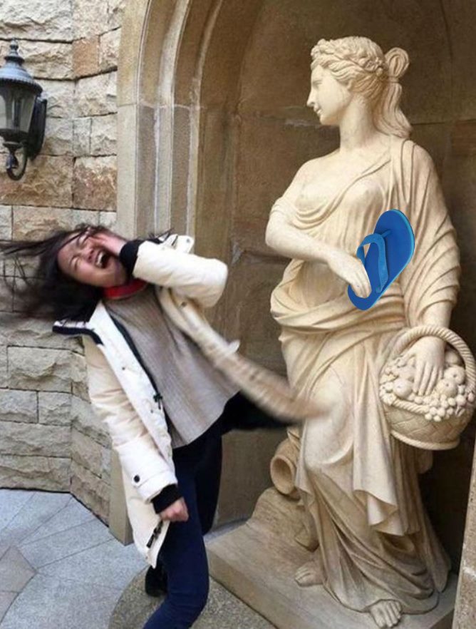 Cái dép chưa bay mà đã sợ run người