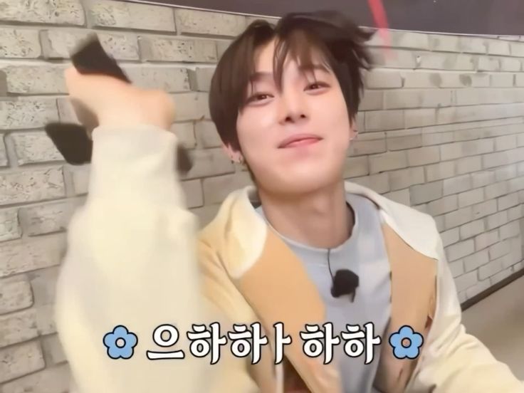 Cầm dao như cầm niềm tin mong manh