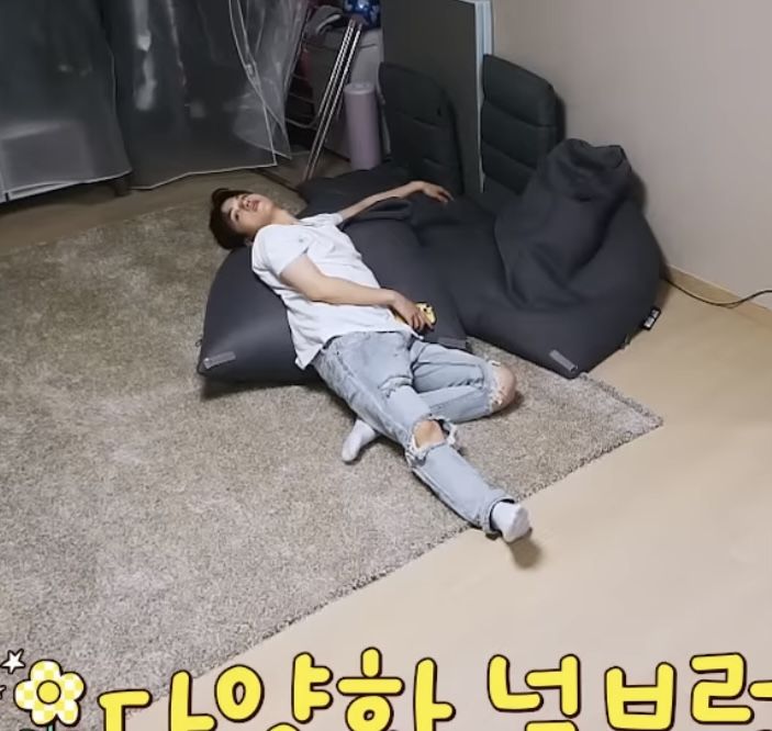 Có những chuyện buồn em giấu kỹ lắm