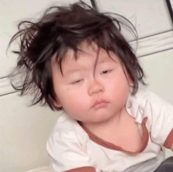 Có những ngày chỉ muốn làm chiếc gối lặng lẽ