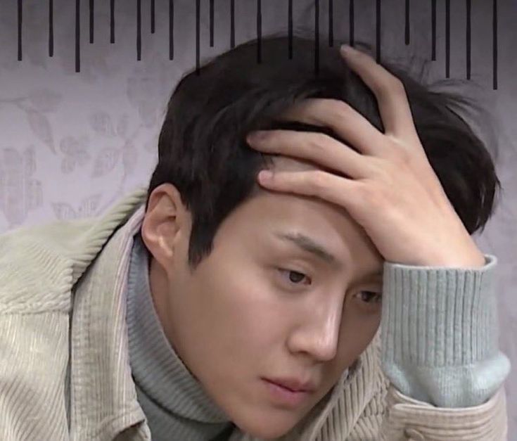 Đêm dài thường đi kèm những suy nghĩ dài