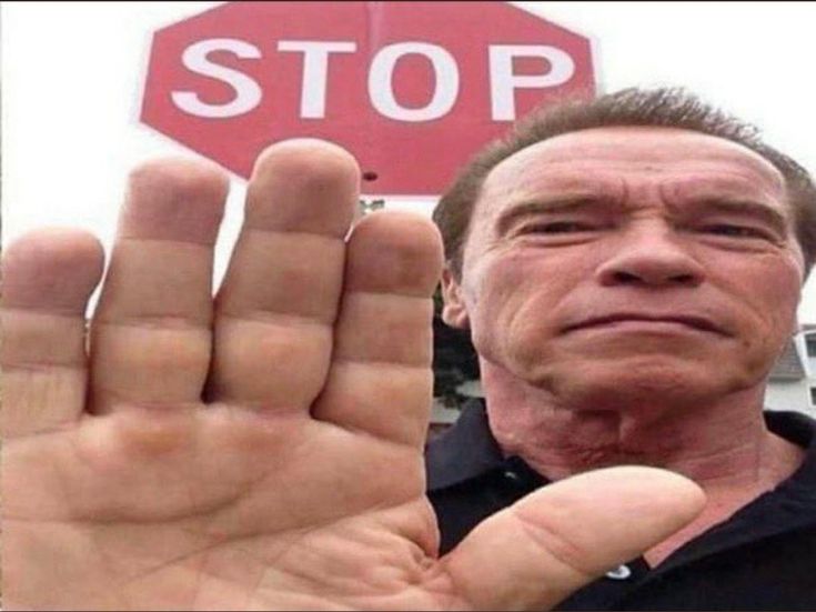 Đỡ nói để giữ thần thái