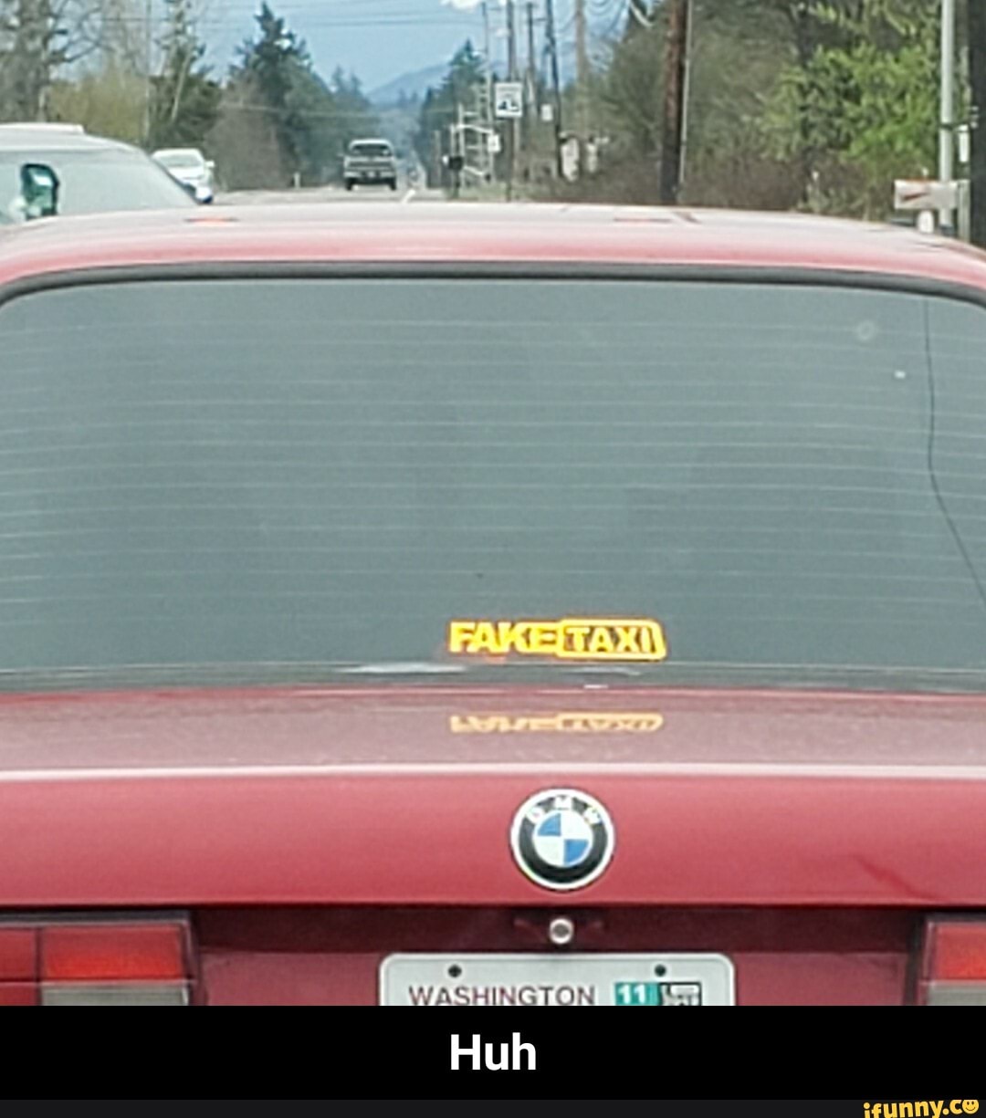 Fake taxi meme chứng minh logo đơn giản cũng thành công cụ gây cười