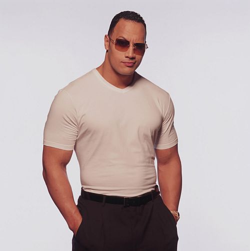 Gặp tình huống khó là mặt tự động chuyển sang The Rock