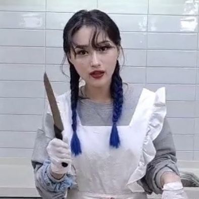 Ghen mà dễ thương như tui chắc hiếm lắm