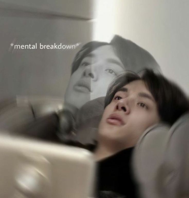 Giữa đám đông, em vẫn thấy cô đơn