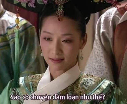 Hắn không nói nhiều, vì mỗi câu đều đau