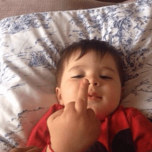 Im lặng là cách để giữ lòng không vỡ