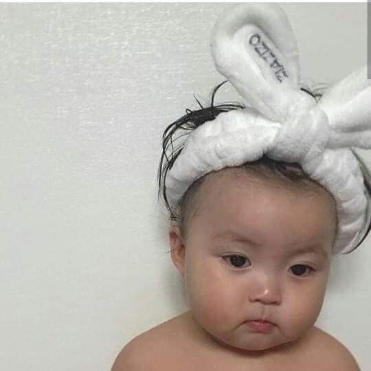 Không ai hiểu vì sao mình cười suốt mà buồn mãi