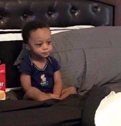 Không có lý do gì, chỉ là hôm nay buồn