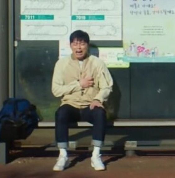 Không còn đau nữa, vì chẳng còn cảm xúc