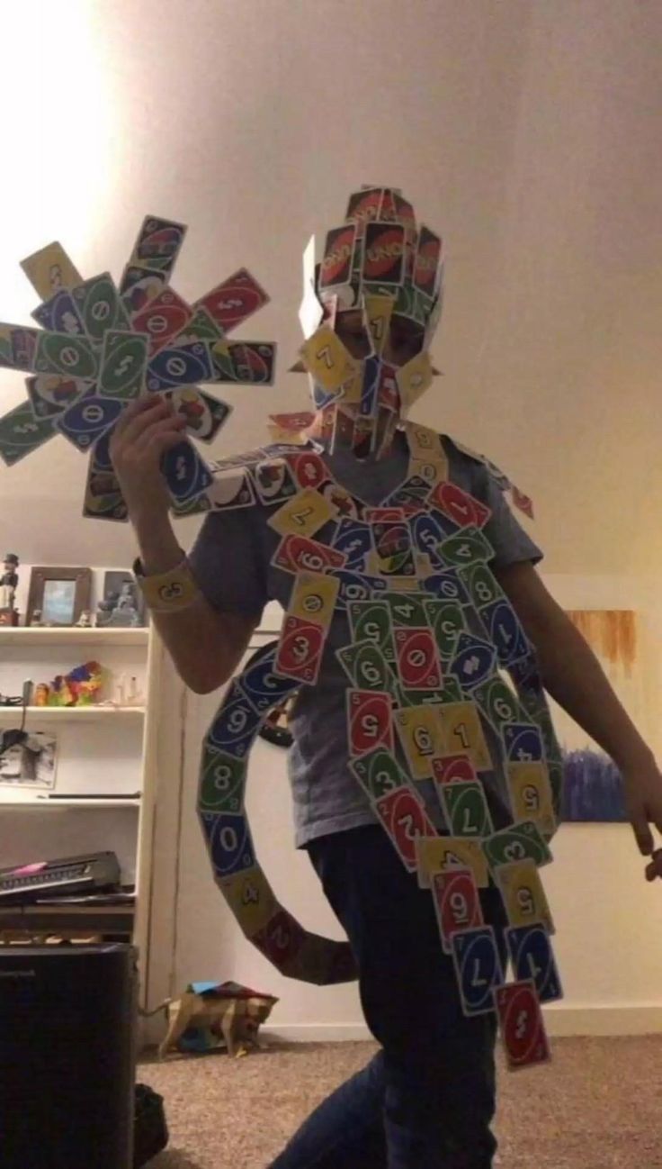 Lá đảo chiều uno meme phản đòn