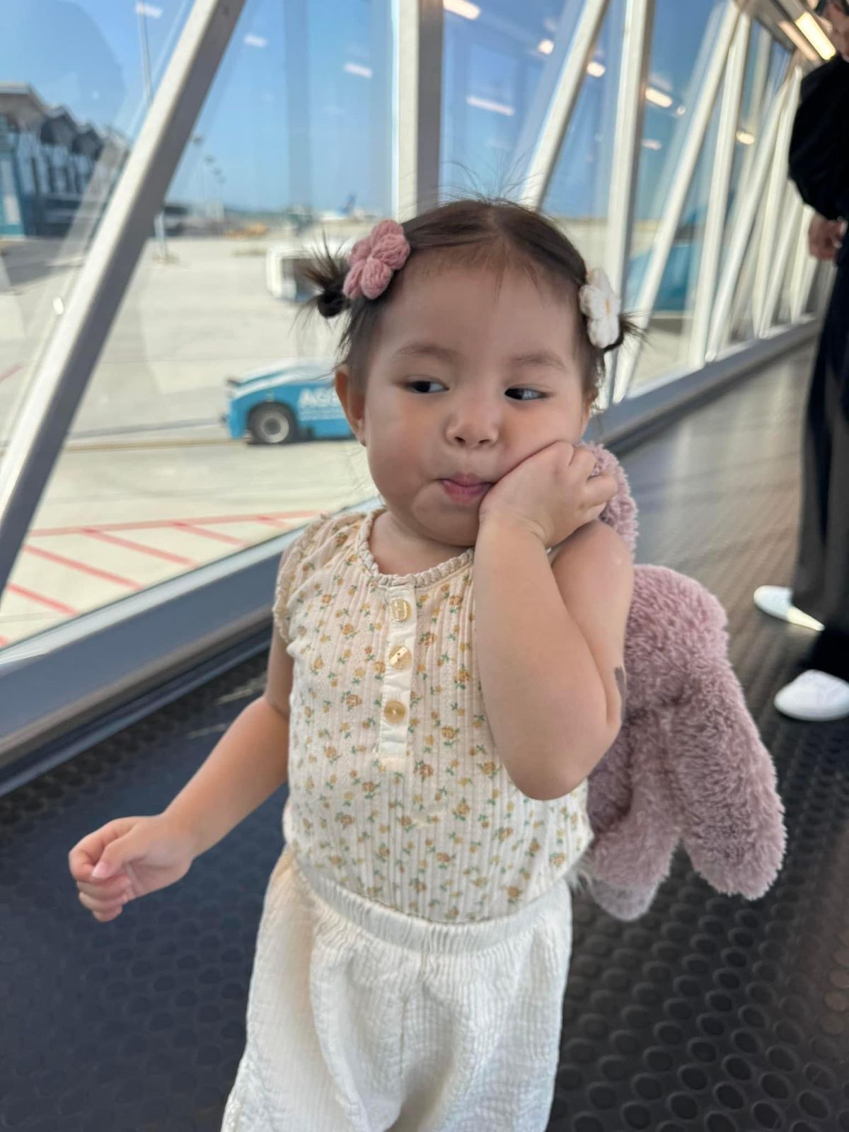 Ảnh chế ánh mắt gắt gỏng