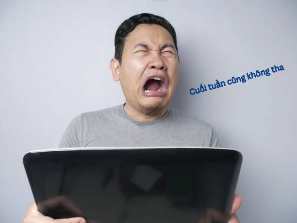 Lúc buồn nhất, em chẳng trách ai nữa
