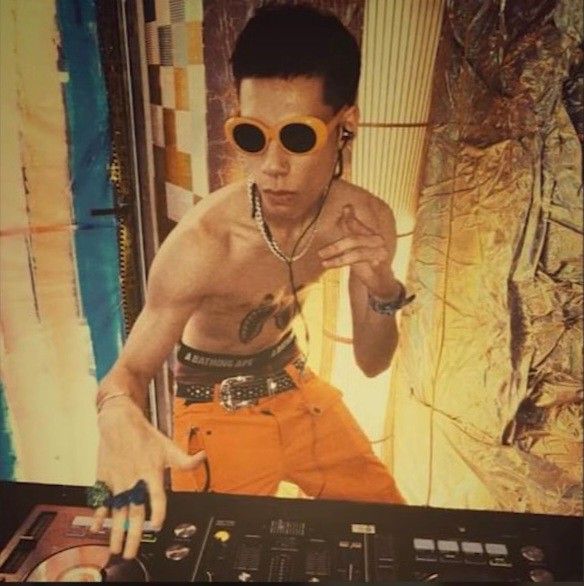 Meme ai sợ thì đi về thường xuất hiện trong các group troll vui nhộn