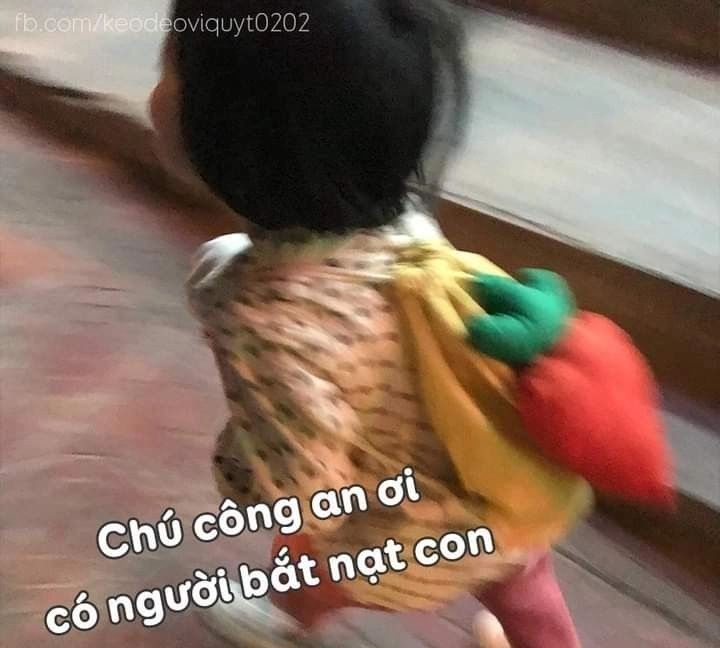 Meme công an hài hước