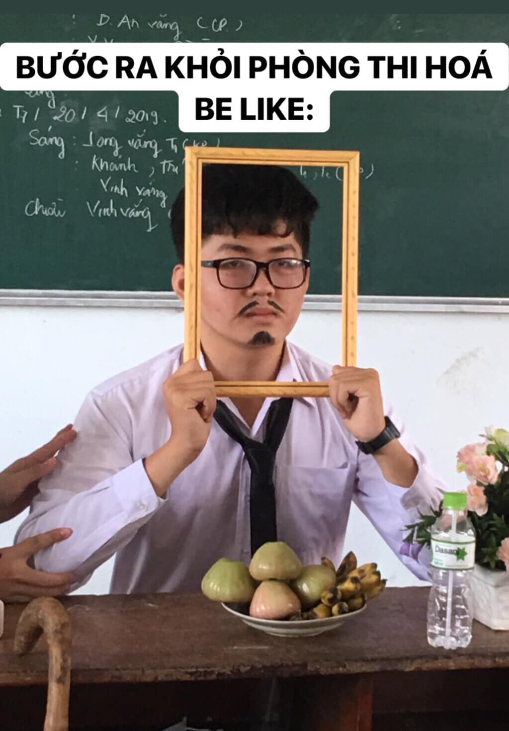 Meme học sinh bị gọi lên bảng