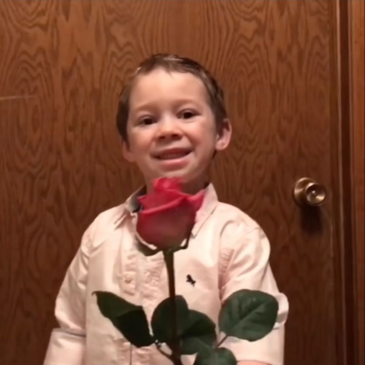 Meme tặng hoa hồng