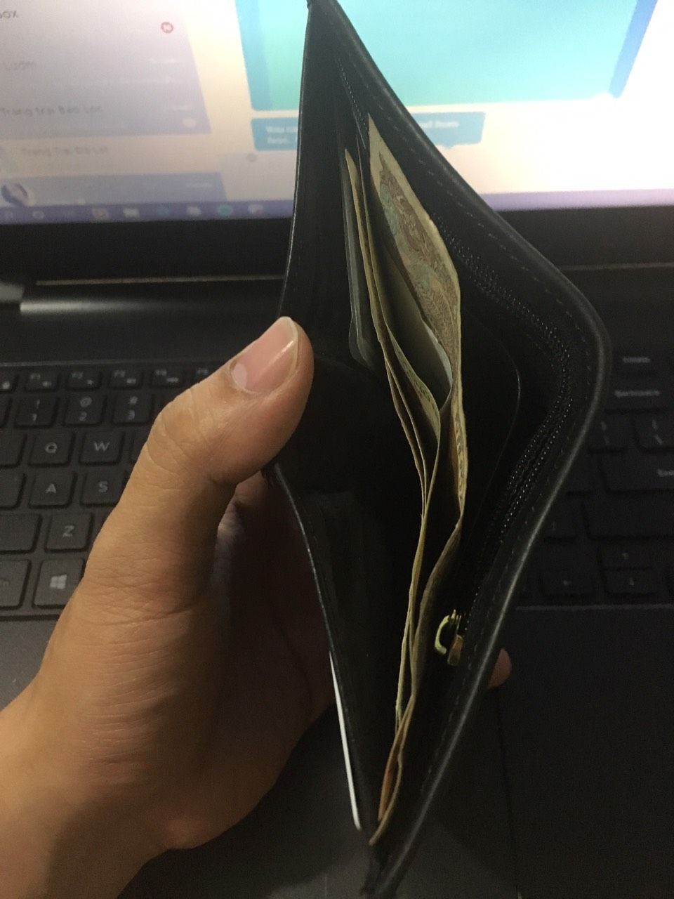 Meme tiền bựa lan truyền