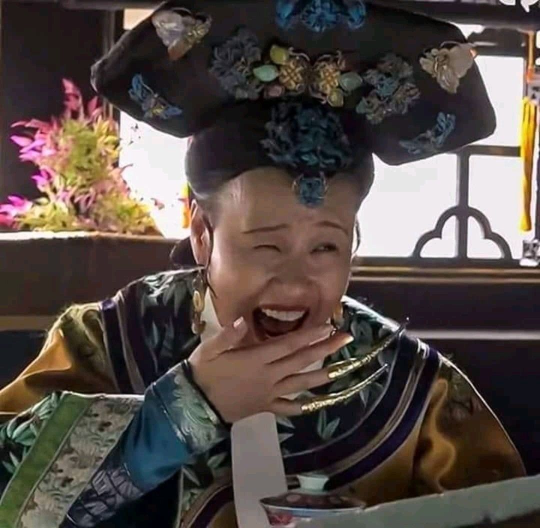 Mỗi lần họ chạm mặt là tui muốn gào thét