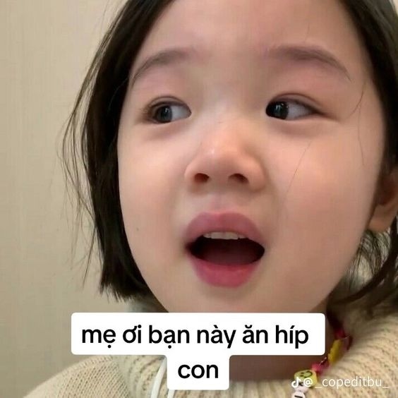 Một cái ôm đúng lúc hơn ngàn lời an ủi