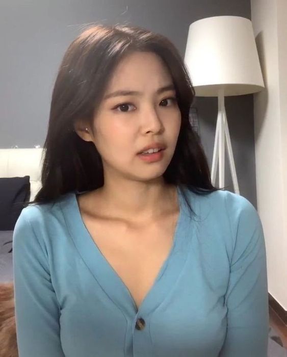 Meme hoang mang phản ứng