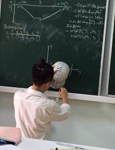 Meme học sinh buồn cười