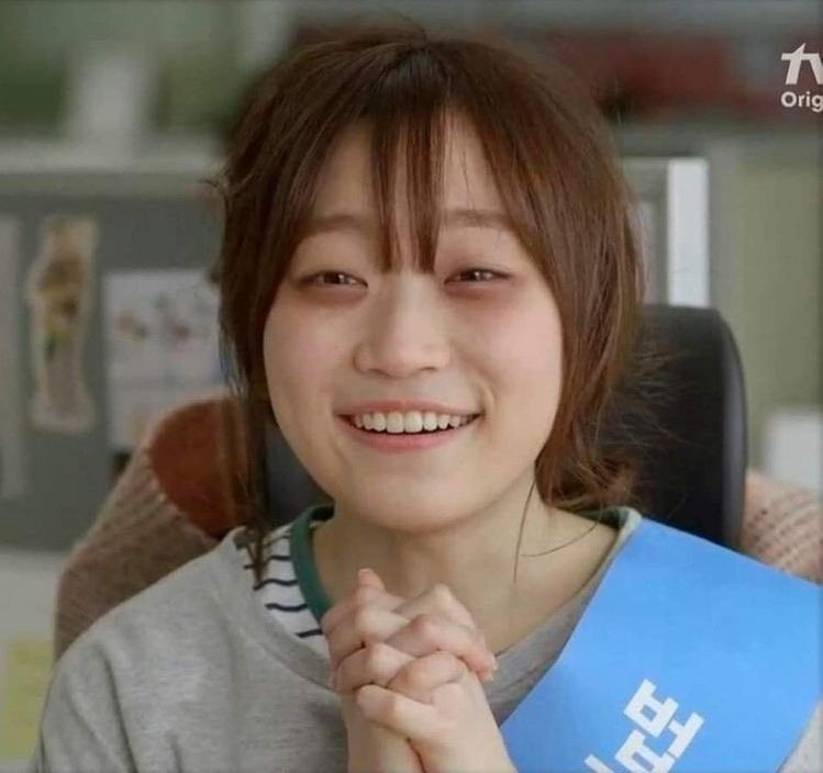 Meme mắt thâm vui nhộn