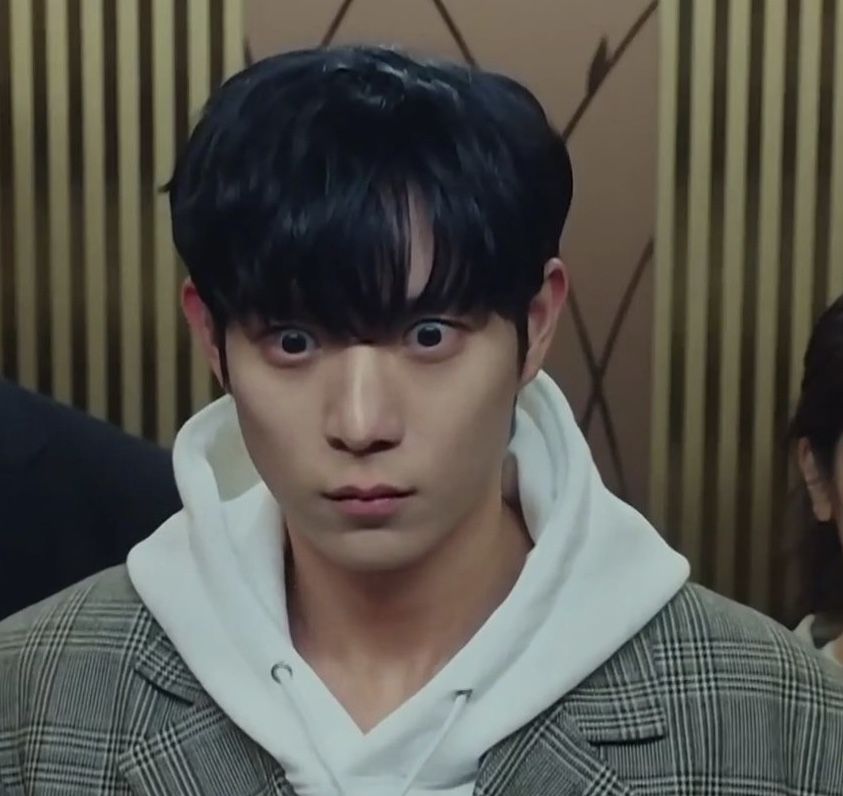 Một lần nữa, tôi lại bị đời xoay như chong chóng