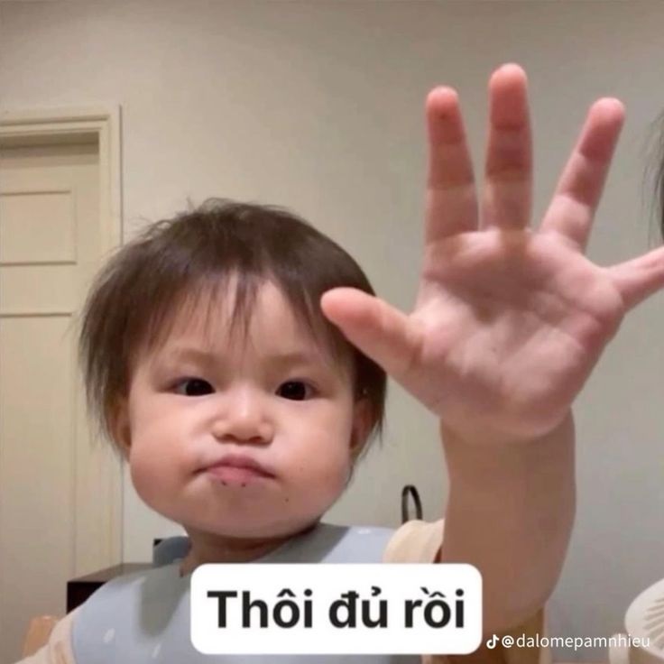 Một tách trà ấm không làm tan nỗi nhớ