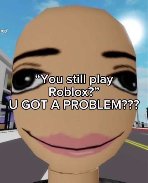 T-shirt Roblox meme