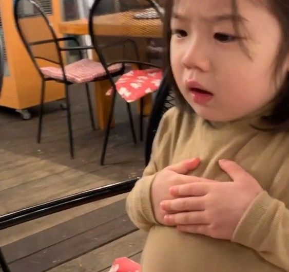 Thời tiết thay đổi, lòng người cũng vậy thôi