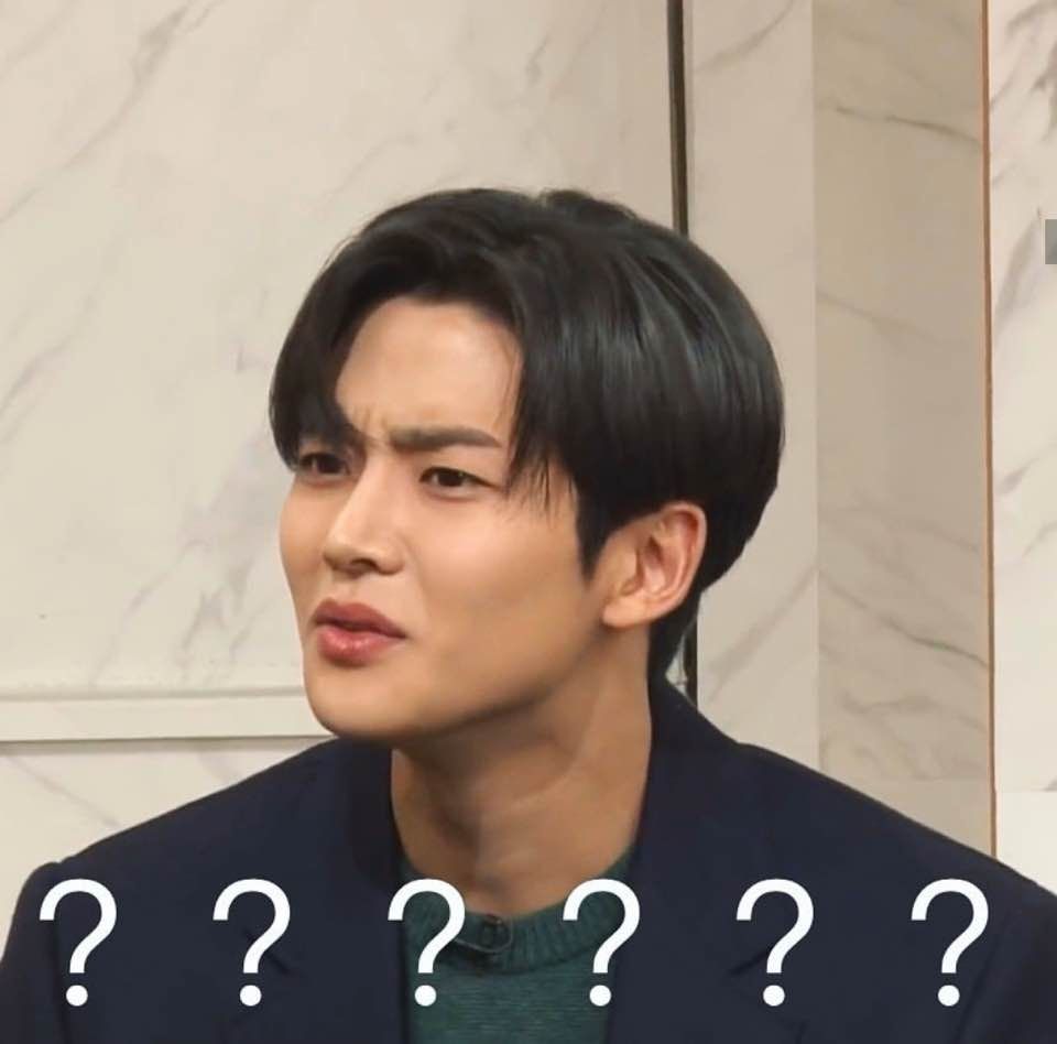 Tôi chỉ biết cười trừ vì không còn gì để nói