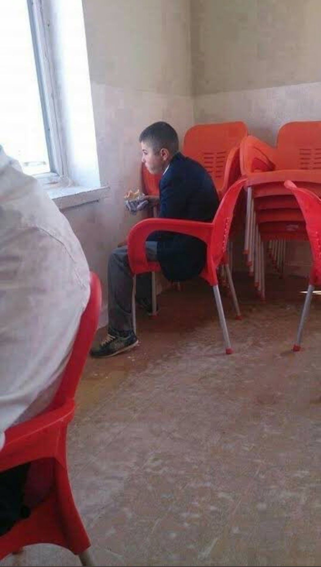 Nước mắt chảy vì những điều không tên