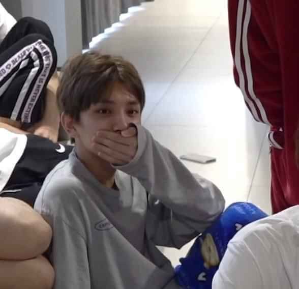 Tôi vừa bất ngờ vừa không biết làm gì luôn