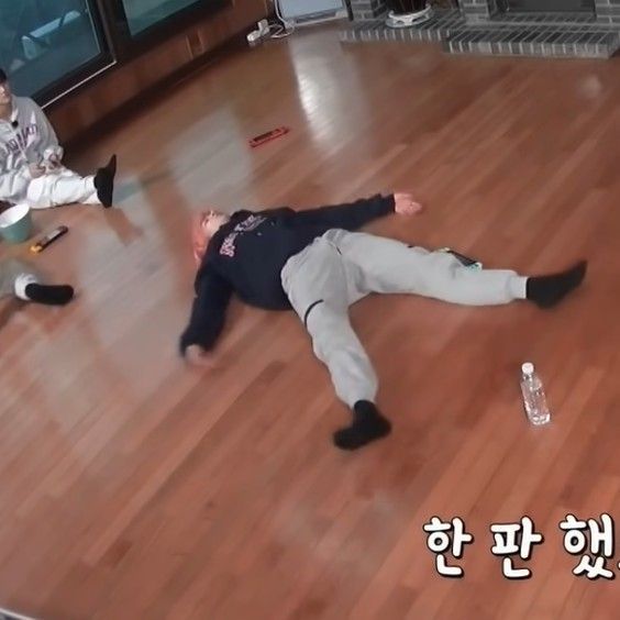 Tự nhiên nhớ một người không nên nhớ