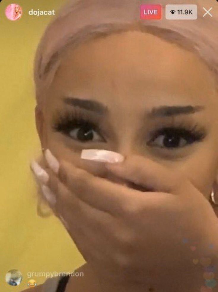 Vũ trụ ơi, nhẹ tay giúp tôi một chút được không