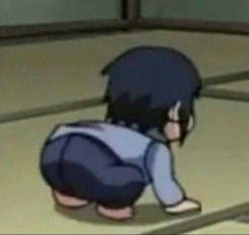 Sasuke cười nửa miệng meme