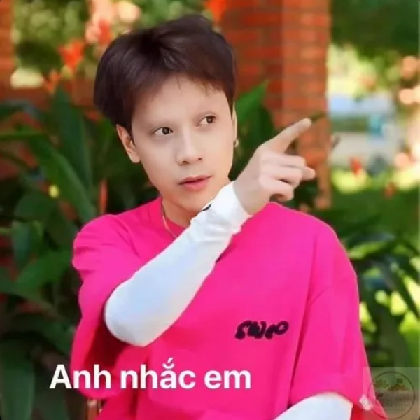 Anh nhắc em meme 24