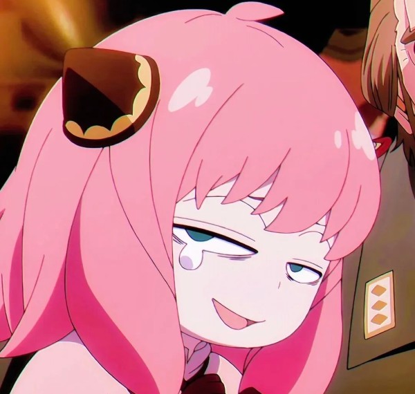 Anya Meme hài hước