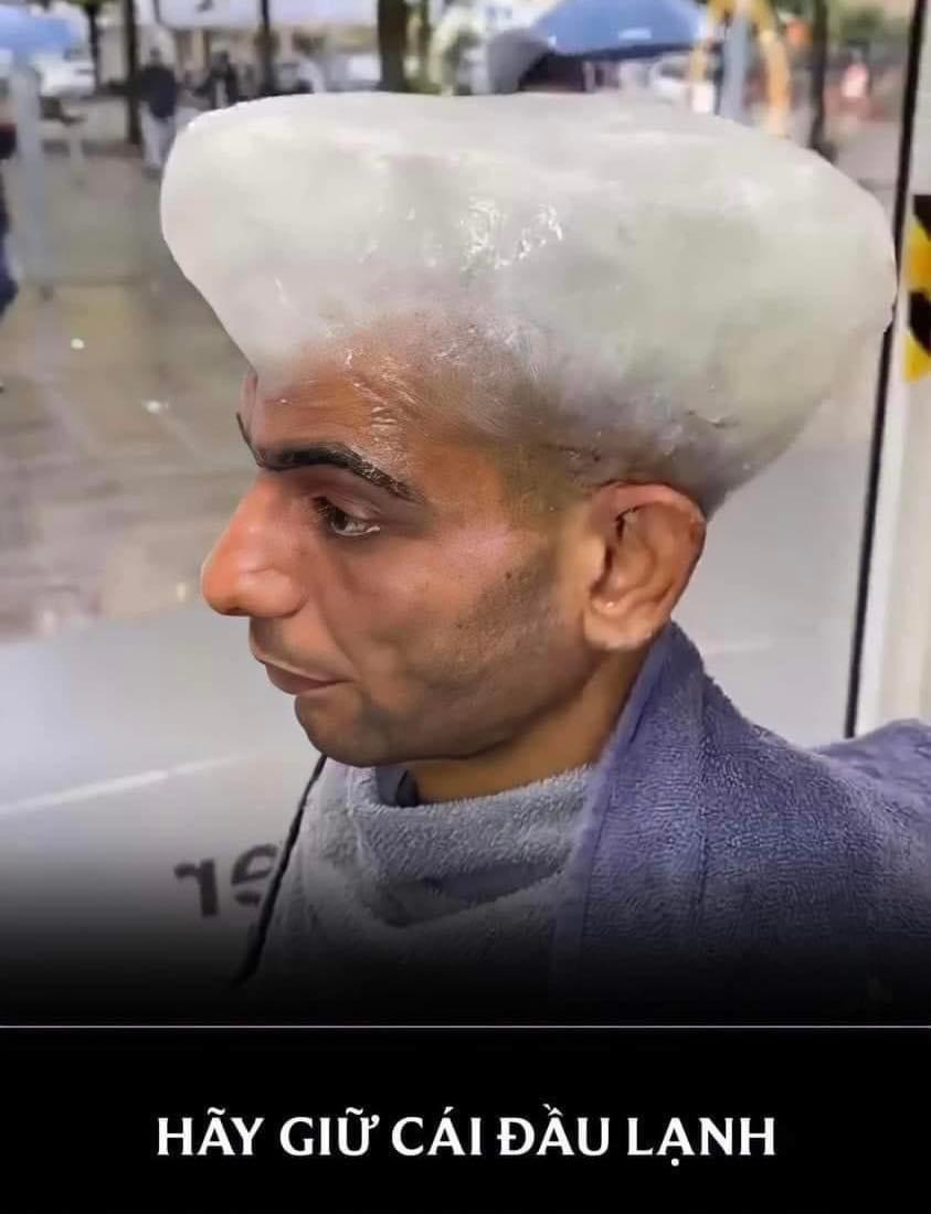 Meme chứng sĩ bình tĩnh