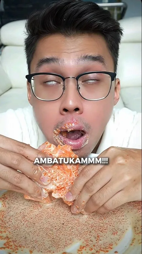 Ambatukam ăn ba tô cơm meme