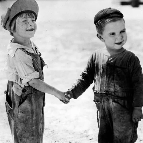 Ảnh vui cái bắt tay cực nhiệt tình