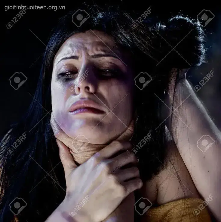 Meme bóp cổ troll