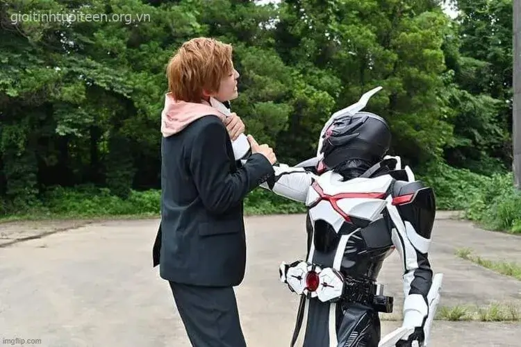 Meme siết cổ bạn bè